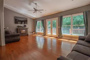 17 Mountain Oaks Dr, Carrollton, GA 30116 - Photo 11