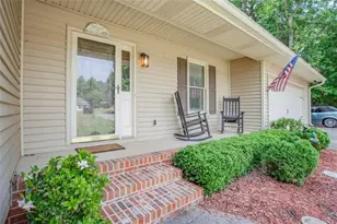 17 Mountain Oaks Dr, Carrollton, GA 30116 - Photo 7