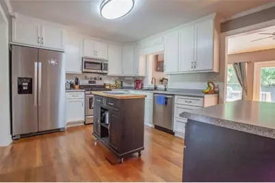 17 Mountain Oaks Drive, Carrollton, GA 30116 - Photo 11