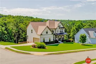 10 Altar Rock Ct NE, Cartersville, GA 30121 - Photo 3