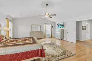 684 Lakehaven Ln, Loganville, GA 30052 - Photo 23