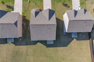 684 Lakehaven Ln, Loganville, GA 30052 - Photo 35