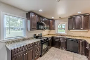 224 Birch St, Hapeville, GA 30354 - Photo 19