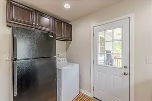 224 Birch St, Hapeville, GA 30354 - Photo 21