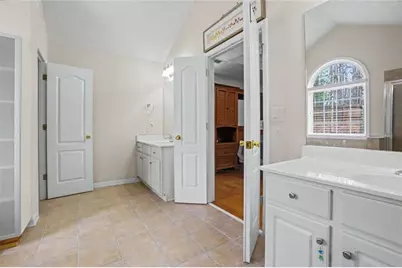 4003 Suwanee Place Drive, Suwanee, GA 30024 - Photo 27