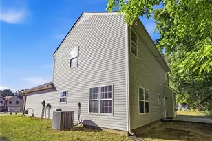 1094 Cliftwood Dr, Riverdale, GA 30296 - Photo 17