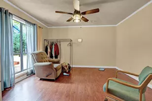 5025 Stoney Point Cir, Stone Mountain, GA 30088 - Photo 11