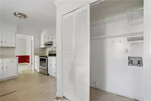 4630 Anastasia Ct SE, Mableton, GA 30126 - Photo 9