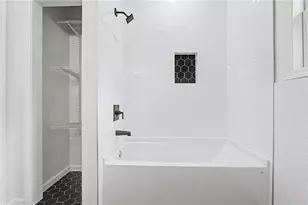 827 Elbert St SW, Atlanta, GA 30310 - Photo 9