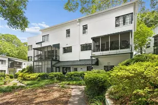 1367 Chalmette Dr NE, Atlanta, GA 30306 - Photo 33