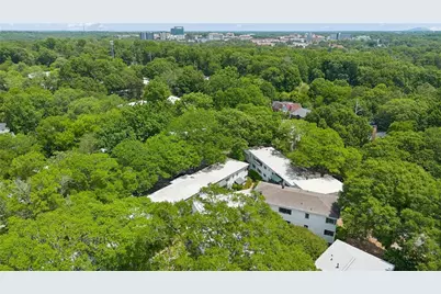 1367 Chalmette Drive NE, Atlanta, GA 30306 - Photo 35