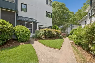 1367 Chalmette Drive NE, Atlanta, GA 30306 - Photo 31