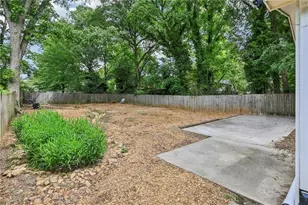 1077 Birch St SW, Atlanta, GA 30310 - Photo 23