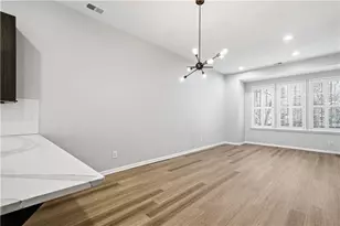 615 Broadview Pl NE, Atlanta, GA 30324 - Photo 9