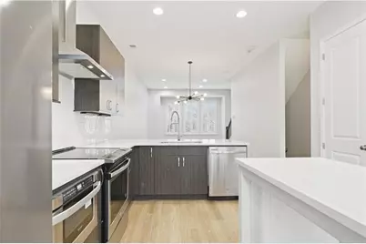 615 Broadview Place NE, Atlanta, GA 30324 - Photo 17