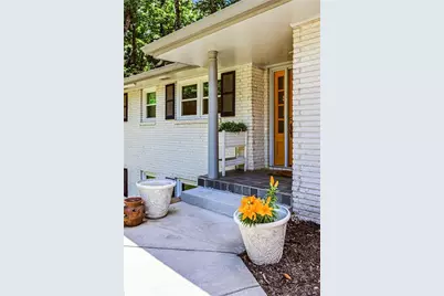 2825 Overlook Drive NE, Atlanta, GA 30345 - Photo 13