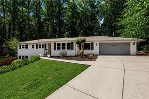 2825 Overlook Dr NE, Atlanta, GA 30345 - Photo 1