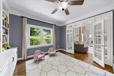 525 Woodmoore Court, Atlanta, GA 30342 - Photo 15
