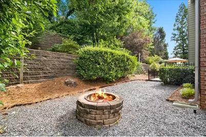 525 Woodmoore Court, Atlanta, GA 30342 - Photo 59