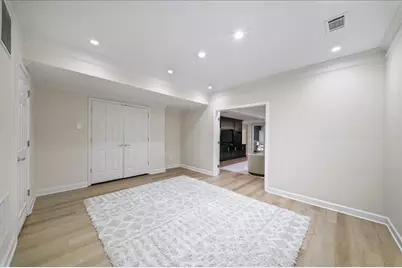 525 Woodmoore Court, Atlanta, GA 30342 - Photo 47