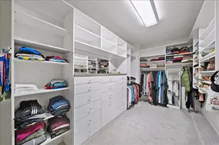 525 Woodmoore Ct, Atlanta, GA 30342 - Photo 35