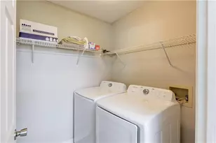 1995 Watercrest Cir, Lawrenceville, GA 30043 - Photo 19