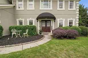 125 Pinion Cir, Johns Creek, GA 30005 - Photo 3