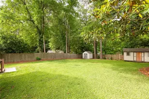 1907 Fairway Cir NE, Brookhaven, GA 30319 - Photo 23