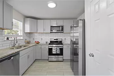 5225 Bridle Point Parkway, Snellville, GA 30039 - Photo 9