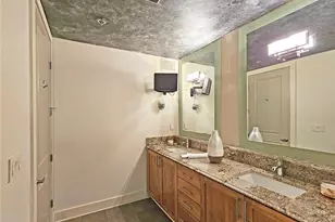 4561 Olde Perimeter Way, Atlanta, GA 30346 - Photo 17