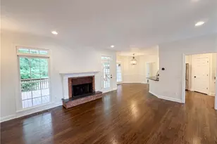 2298 Camden Dr SW, Marietta, GA 30064 - Photo 11