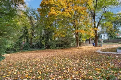 2958 Harcourt Drive, Decatur, GA 30033 - Photo 9
