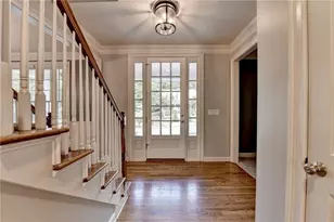 7051 Dove Point Ln, Hoschton, GA 30548 - Photo 7