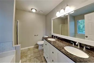 8435 Sapphire Lane, Gainesville, GA 30506 - Photo 9