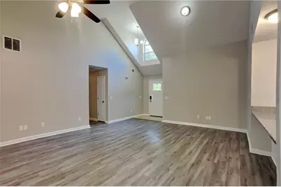 8435 Sapphire Lane, Gainesville, GA 30506 - Photo 3