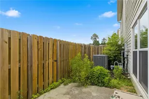 1924 Dilcrest Dr, Duluth, GA 30096 - Photo 35