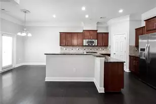 123 Barkley Ln, Atlanta, GA 30328 - Photo 7