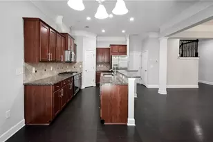 123 Barkley Ln, Atlanta, GA 30328 - Photo 9