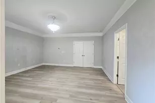 123 Barkley Ln, Atlanta, GA 30328 - Photo 39