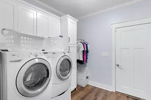 493 Walnut St, Hapeville, GA 30354 - Photo 9
