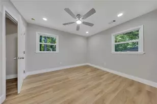 202 Oakcliff Ct NW, Atlanta, GA 30331 - Photo 11