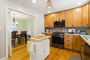 6812 Sky Ln Dr, Acworth, GA 30102 - Photo 5