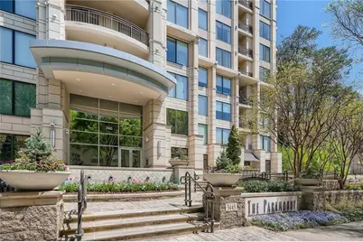 3445 Stratford Road NE #2304, Atlanta, GA 30326 - Photo 1