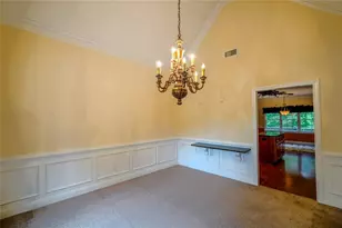 4459 N Gate Dr, Gainesville, GA 30506 - Photo 7