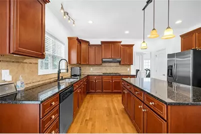 818 Treeline Drive SE, Conyers, GA 30094 - Photo 7