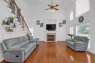818 Treeline Dr SE, Conyers, GA 30094 - Photo 13
