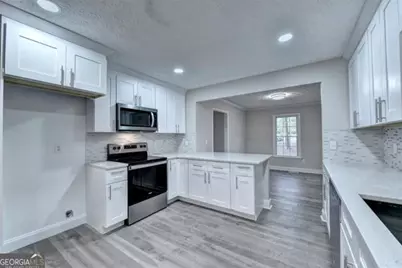 324 Bethel Drive, Woodstock, GA 30189 - Photo 13