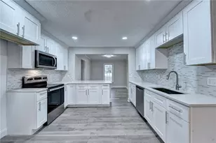 324 Bethel Dr, Woodstock, GA 30189 - Photo 11