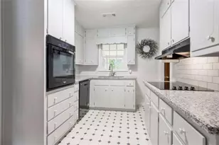 4256 Hamilton Mill Rd, Buford, GA 30519 - Photo 19