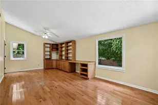 2861 Interlaken Dr, Marietta, GA 30062 - Photo 17